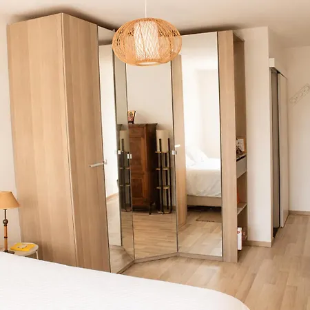 Holiday home Le Forest - 5 Chambres - Jardin - Versailles