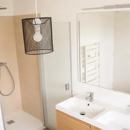 Holiday home Le Forest - 5 Chambres - Jardin - Versailles Saint-Cyr-l'Ecole